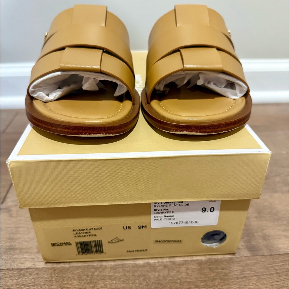 Michael Kors Ryland Flat Slide